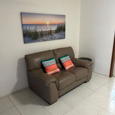 Gold Coast Airport Motel - Only 300 Meters To Airport Terminal Екстер'єр фото