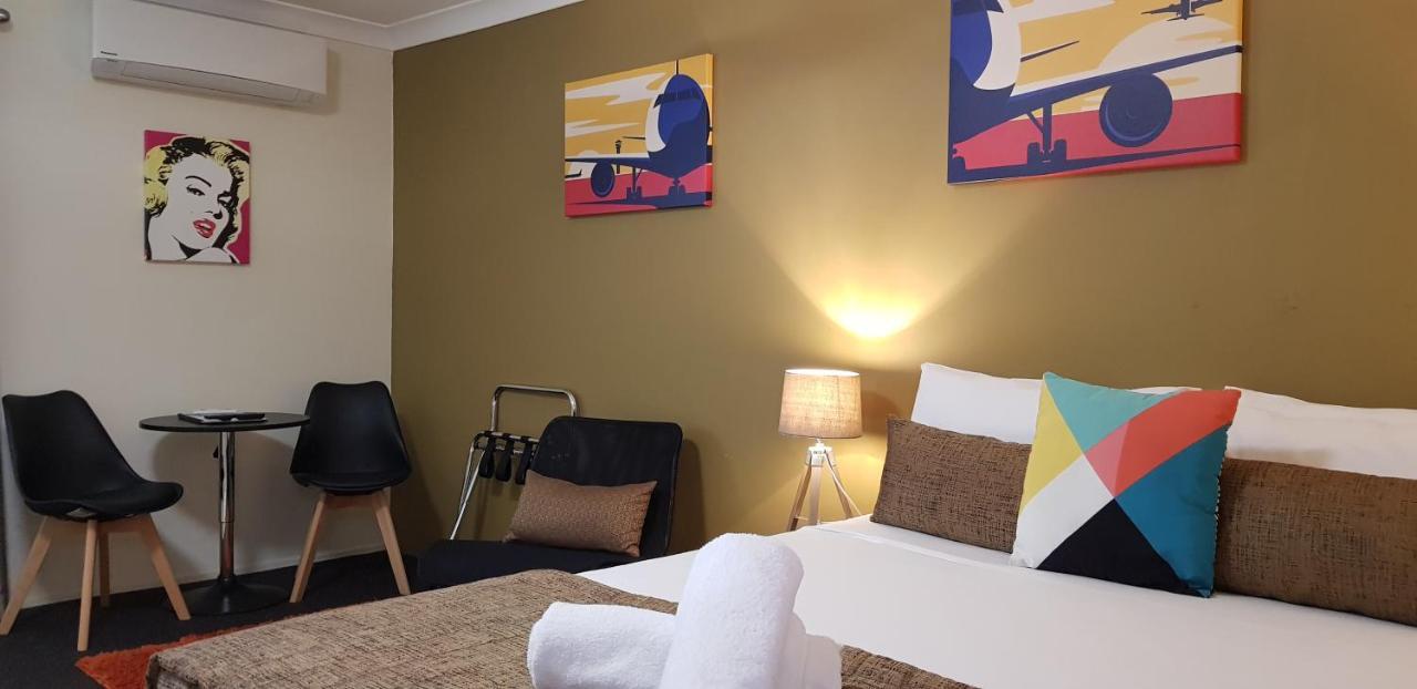 Gold Coast Airport Motel - Only 300 Meters To Airport Terminal Екстер'єр фото