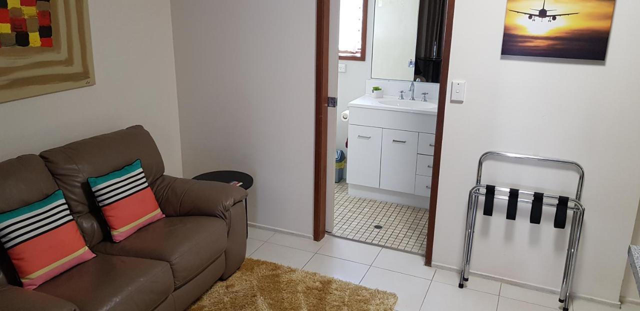Gold Coast Airport Motel - Only 300 Meters To Airport Terminal Екстер'єр фото