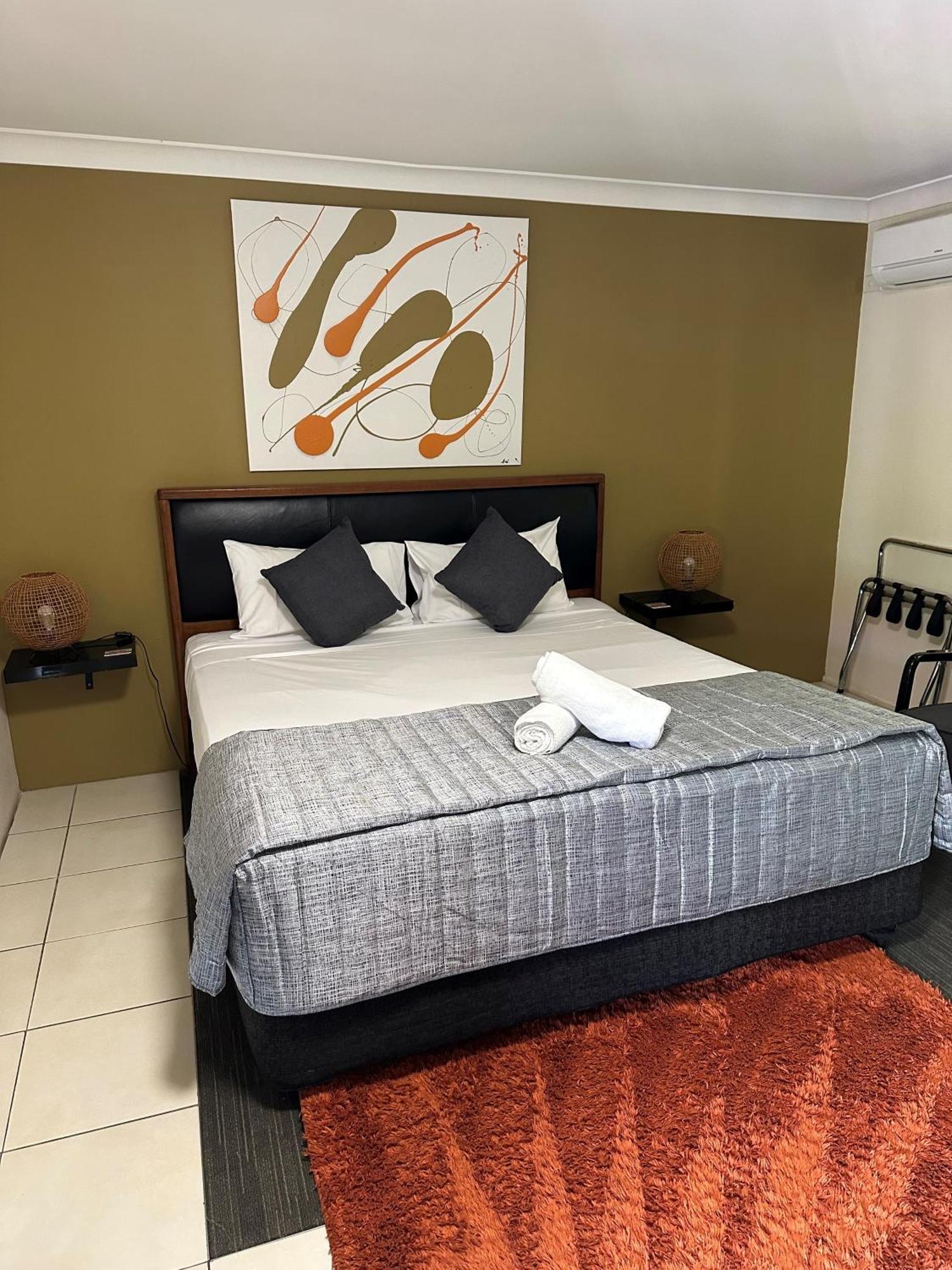 Gold Coast Airport Motel - Only 300 Meters To Airport Terminal Екстер'єр фото