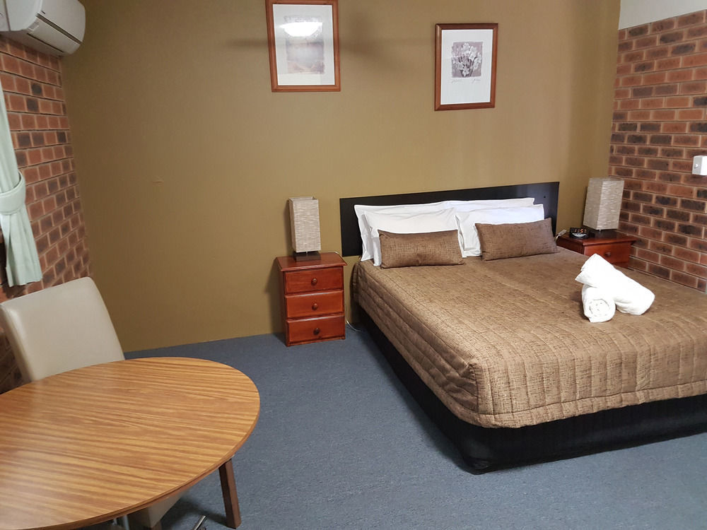 Gold Coast Airport Motel - Only 300 Meters To Airport Terminal Екстер'єр фото