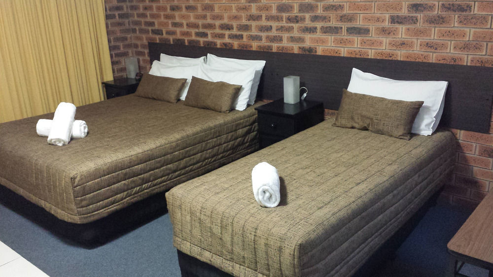 Gold Coast Airport Motel - Only 300 Meters To Airport Terminal Екстер'єр фото