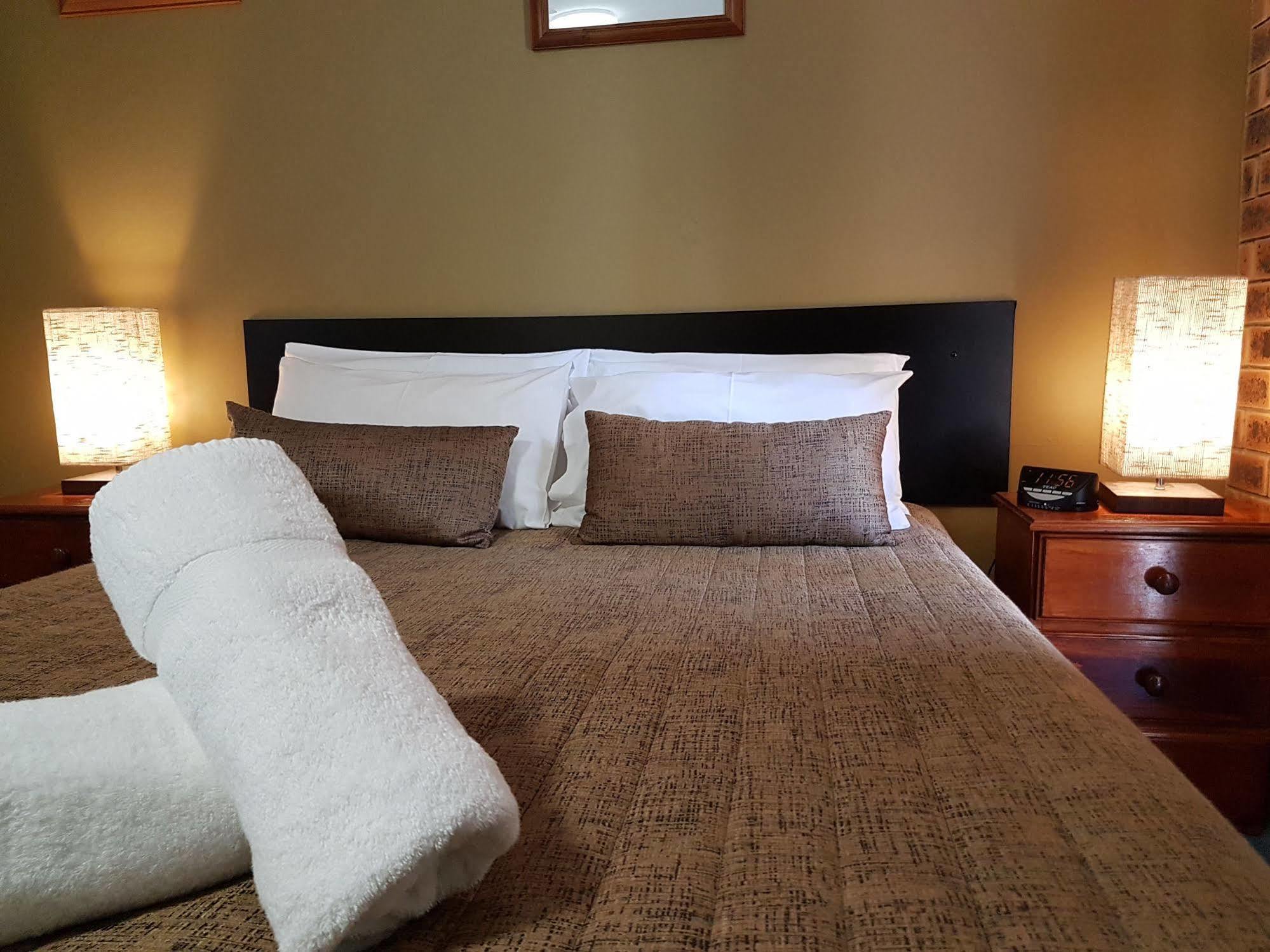 Gold Coast Airport Motel - Only 300 Meters To Airport Terminal Екстер'єр фото