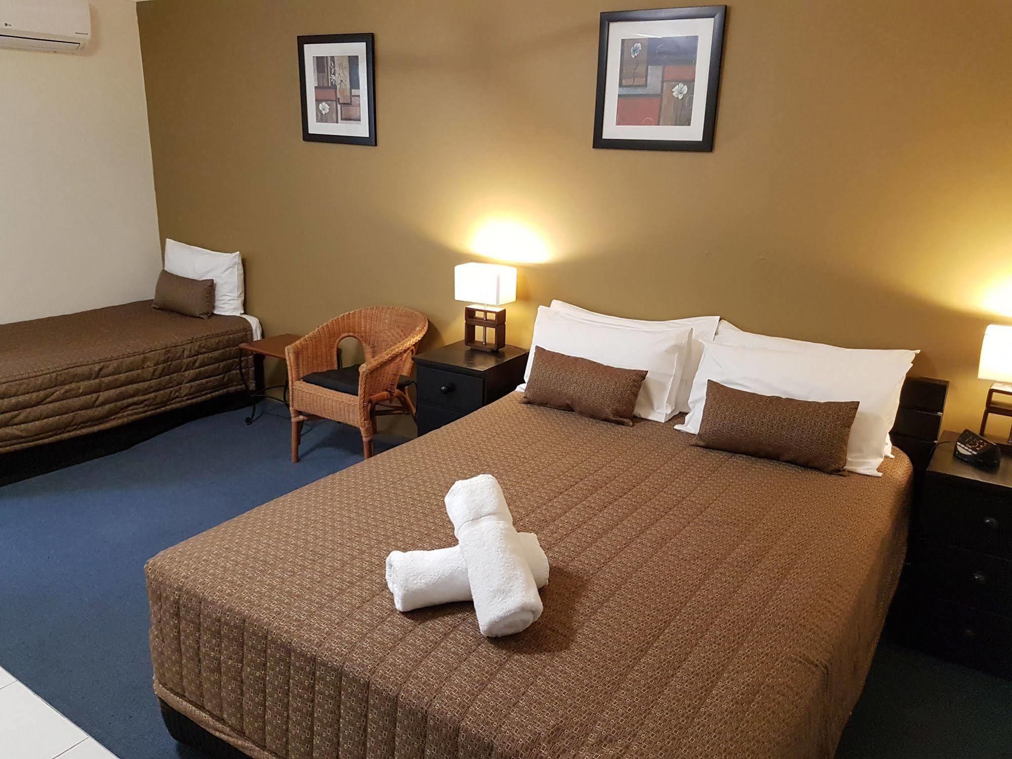 Gold Coast Airport Motel - Only 300 Meters To Airport Terminal Екстер'єр фото